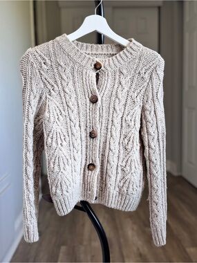 Doen Cream Cable-Knit Button Cardigan